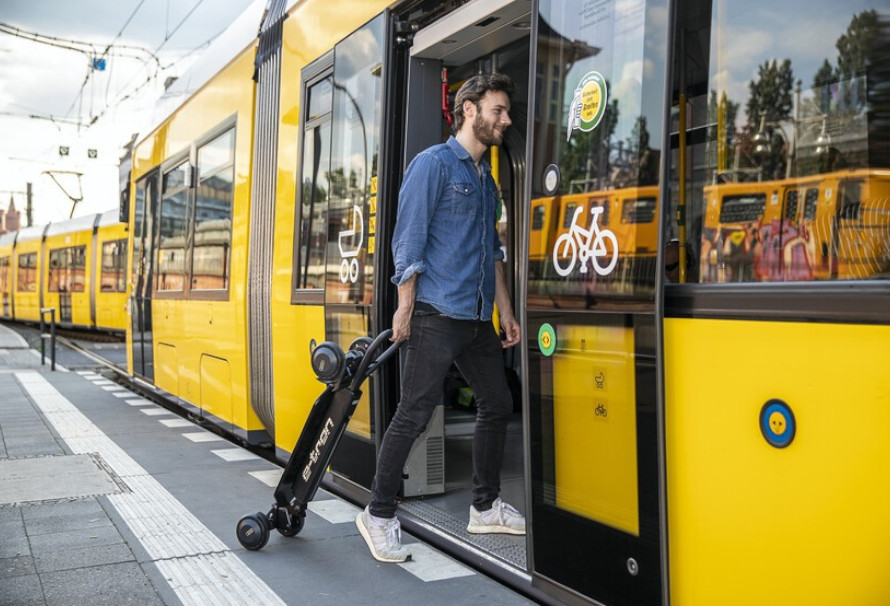 Prohibidos los patinetes electricos en los transportes publicos