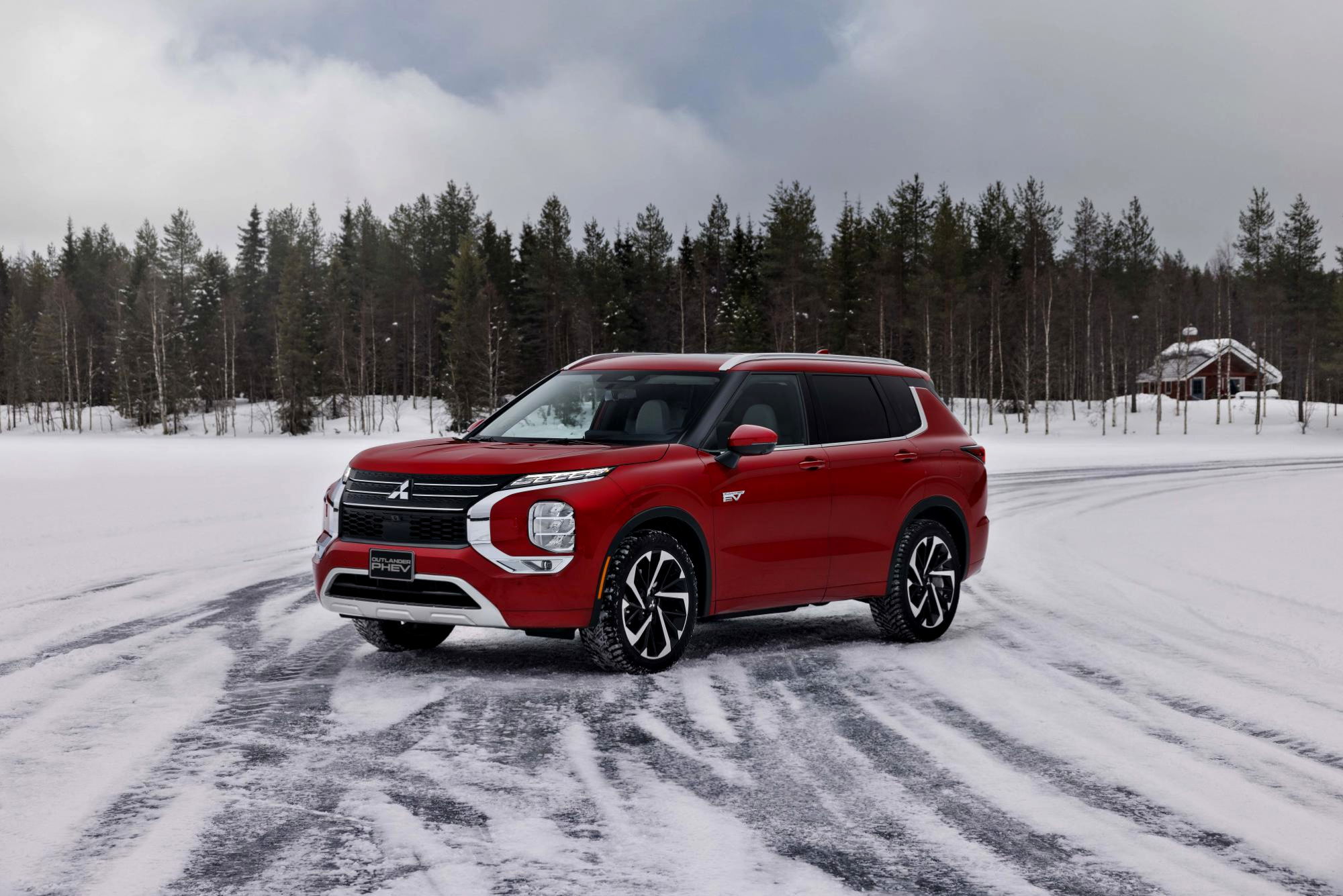 El regreso del buque insignia de la firma de los tres diamantes: Nuevo Mitsubishi Outlander PHEV